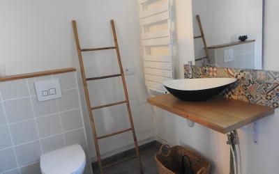 Chambre Double avec Salle de Bains Commune