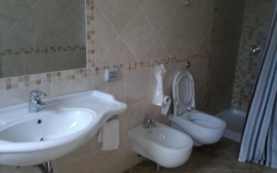 Camera Matrimoniale/Doppia con Letti Singoli