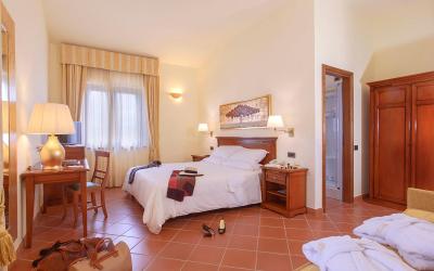 Camera Matrimoniale Superior