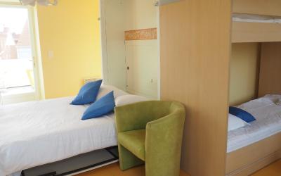 Chambre Familiale (2u00a0Adultes + 1u00a0Enfant)