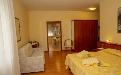 Camera Superior Doppia con Letti Singoli