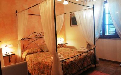 Camera Matrimoniale con Bagno Privato