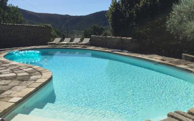 Chambre Lit Queen-Size - Vue sur Jardin