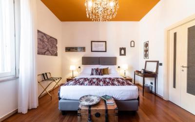 Camera Matrimoniale/Doppia con Letti Singoli con Bagno Privato Esterno