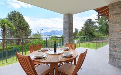 Appartamento con Vista Lago