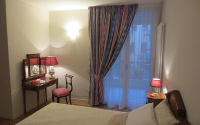 Camera Comfort Matrimoniale/Doppia con Letti Singoli