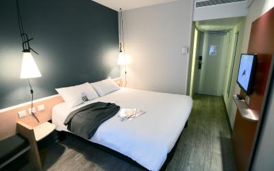 Chambres Communicantes Chambres Communicantes