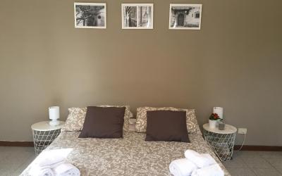 Camera Matrimoniale/Doppia con Letti Singoli con Bagno Privato Esterno