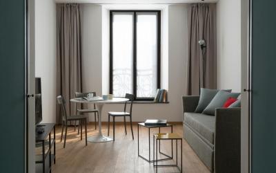 Appartamento con 1 Camera da Letto - Via Romagnosi 4 