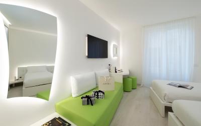 Camera Deluxe Doppia con Letti Singoli