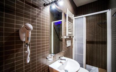 Camera Tripla con Bagno in Comune