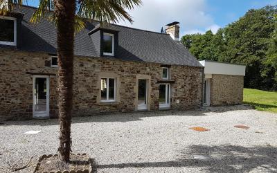 Studio Lit King-Size