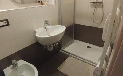 Camera Familiare (2 Adulti + 1 Bambino) 
