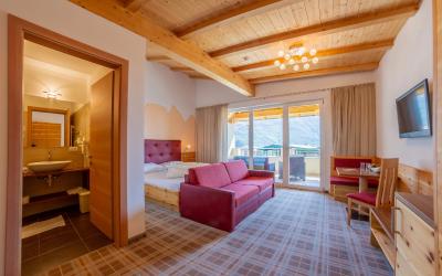 Junior Suite con Vista Piscina 