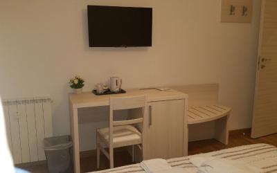 Camera Matrimoniale/Doppia con Letti Singoli