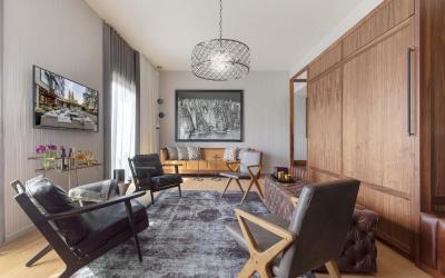 Superior King Suite