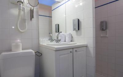 Chambre Triple Standard (3 Adultes)