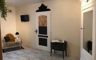 Chambre Double - Accessible aux Personnes u00e0 Mobilitu00e9 Ru00e9duite  Chambre Double - Accessible aux Personnes u00e0 Mobilitu00e9 Ru00e9duite