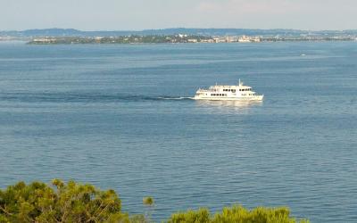 Camera Matrimoniale con Vista Lago