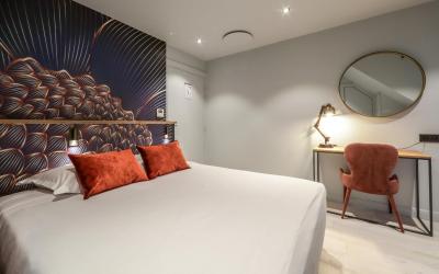 Chambre Double Classique avec Balcon et Vue sur le Lac