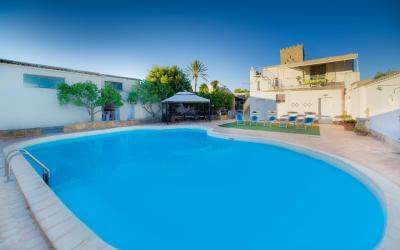 Villa con Piscina Privata 