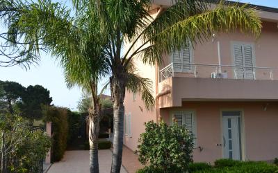 Villa Fronte Spiaggia 
