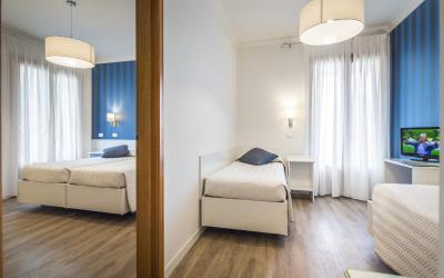 Suite Familiare con Balcone Suite Familiare con Balcone
