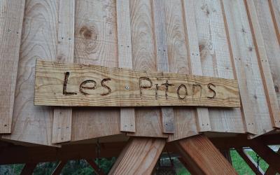 Cabane dans les Arbres Les Pitons Cabane dans les Arbres Les Pitons