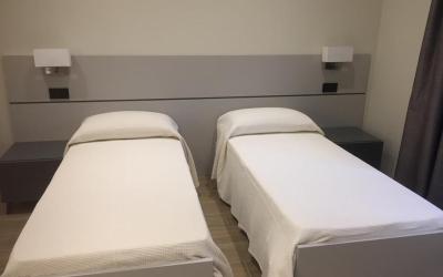 Camera Doppia con Letti Singoli