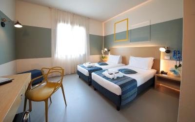 Camera Standard Matrimoniale/Doppia con Letti Singoli