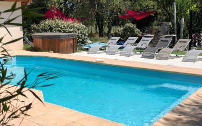 Chambre Double - Vue sur Piscine Chambre Double - Vue sur Piscine