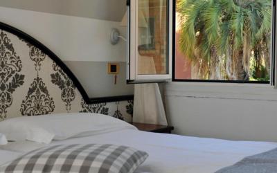 Camera Matrimoniale o Doppia con Letti Singoli con Vista sulla Collina