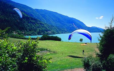 Camera Comfort Matrimoniale/Doppia con Letti Singoli con Vista Lago