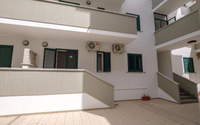 Appartamento con 2 Camere da Letto