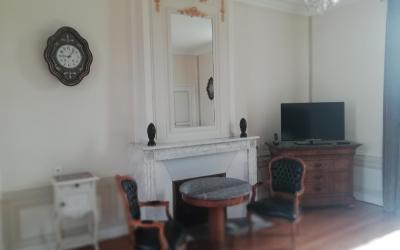 Chambre Double Supu00e9rieureu00a0-u00a0Bu00e2timent Principal Chambre Double Supu00e9rieureu00a0-u00a0Bu00e2timent Principal