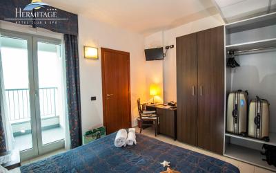 Camera Classic Matrimoniale/Doppia con Letti Singoli 