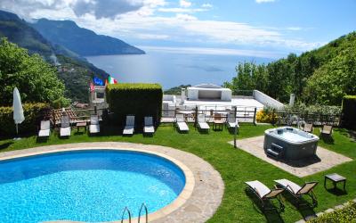 Villa con Piscina Privata 