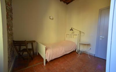 Camera Singola con Bagno in Comune