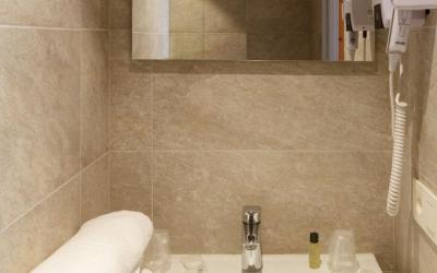 Chambre Double avec Balcon Chambre Double avec Balcon