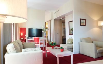 Suite 4u00a0Personnes