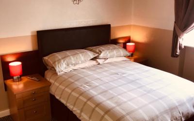Double Room with Ensuite