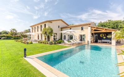 Villa Villa