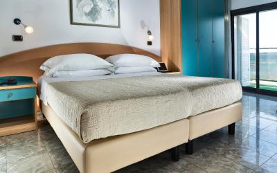 Camera Superior Matrimoniale/Doppia con Letti Singoli 