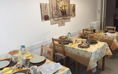 Camera Tripla Superior