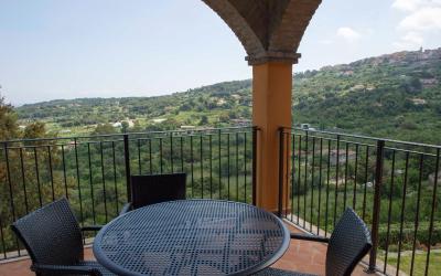 Appartamento con Terrazza Appartamento con Terrazza