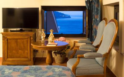 Camera Familiare con Vista Mare 