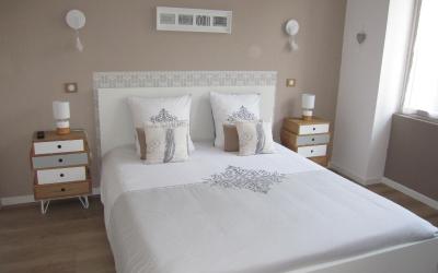 Chambre Double avec Baignoire Spa Chambre Double avec Baignoire Spa