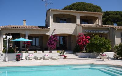 Appartement - Vue sur Piscine Appartement - Vue sur Piscine