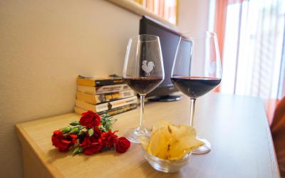 Camera Matrimoniale con Vista Strada