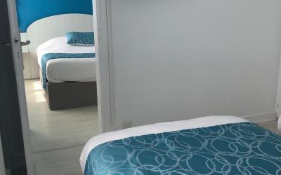 Chambres Communicantes Chambres Communicantes